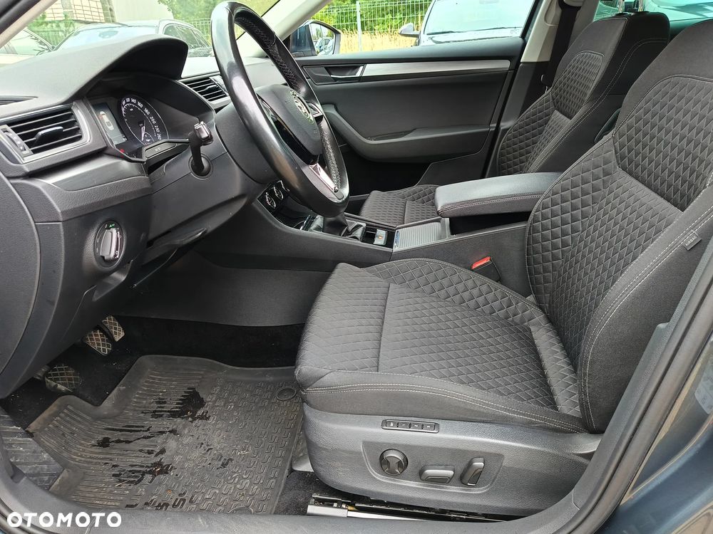 Skoda Superb 1.5 TSI ACT Style - 11