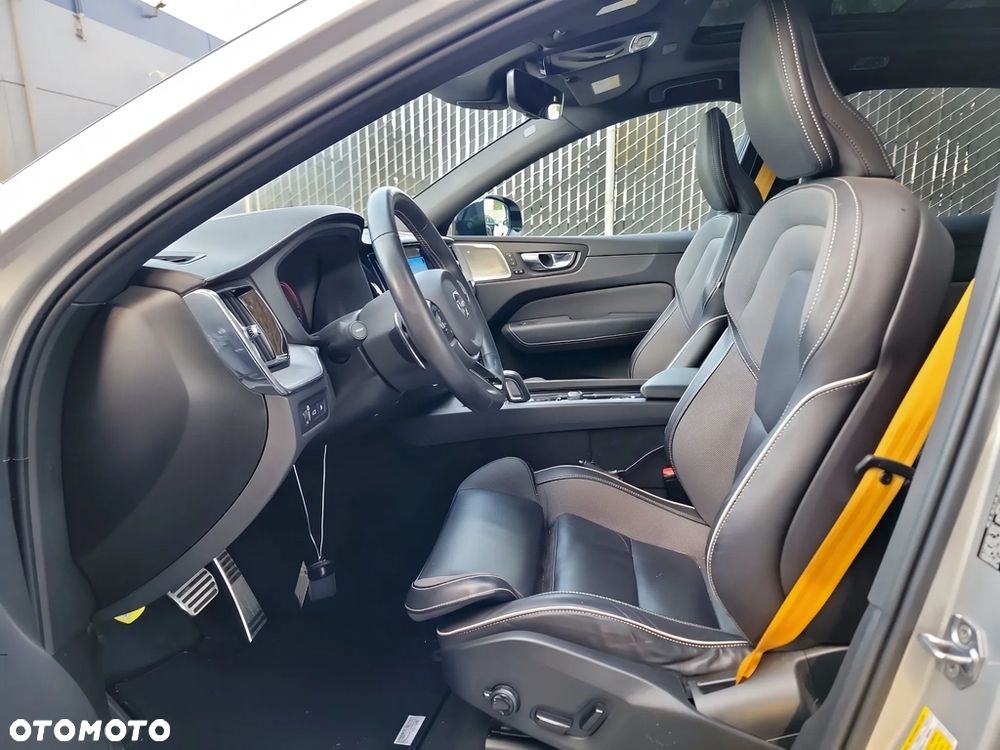 Volvo XC 60 T8 AWD Geartronic Polestar Engineered - 8