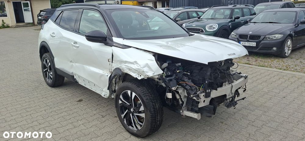 Peugeot 2008 1.2 PureTech GT Line S&S EAT8 - 4