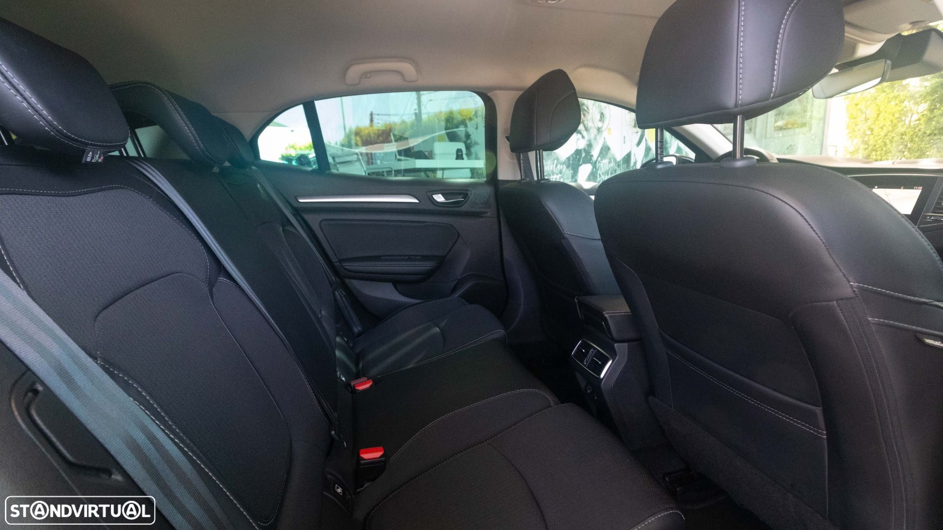 Renault Mégane 1.5 Blue dCi Limited - 7