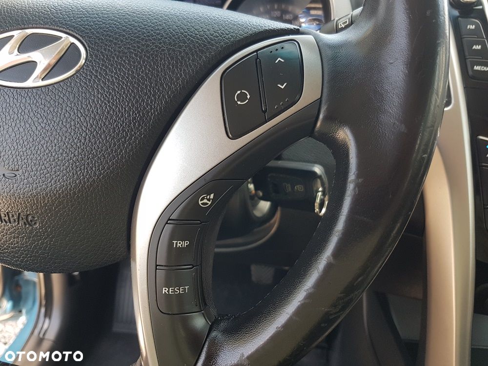 Hyundai i30 i30cw 1.6 CRDi Intro Edition - 17