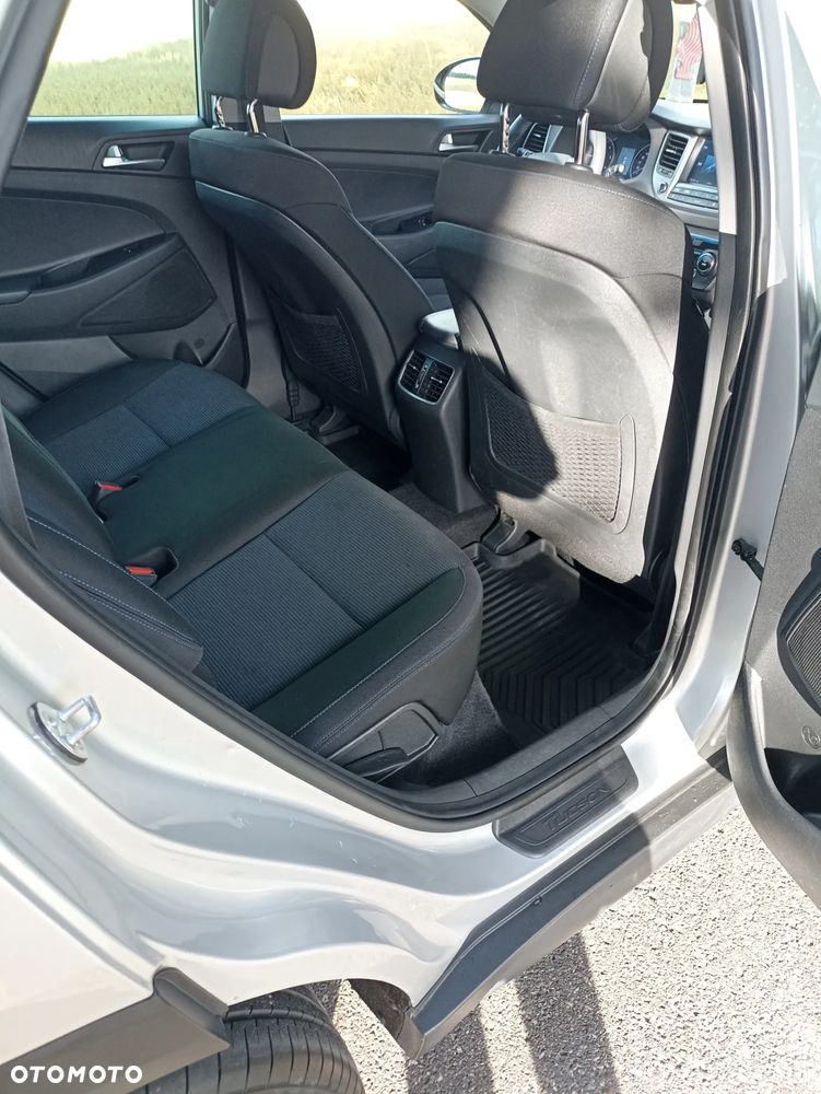 Hyundai Tucson 1.7 CRDI BlueDrive Comfort 2WD - 8