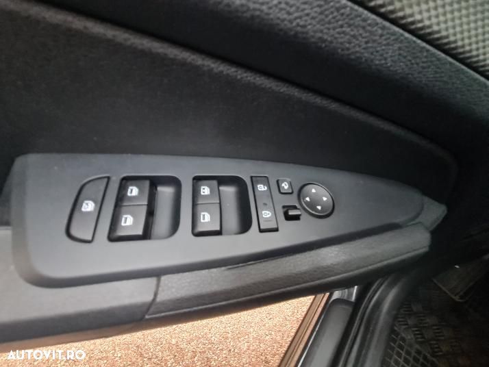 Kia Sportage 1.6 T-GDI MHEV 6MT 4x2 Urban - 6