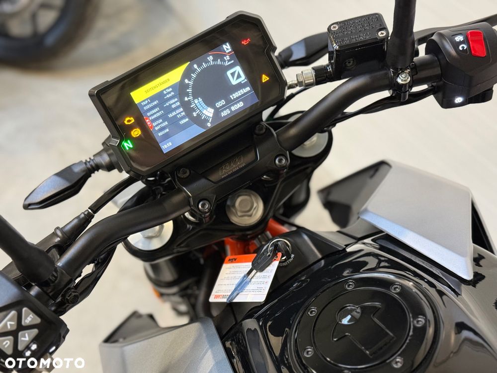 KTM Duke - 28