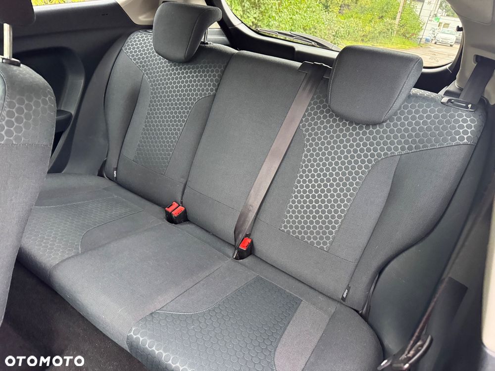 Ford Fiesta 1.4 Champions Edition - 12