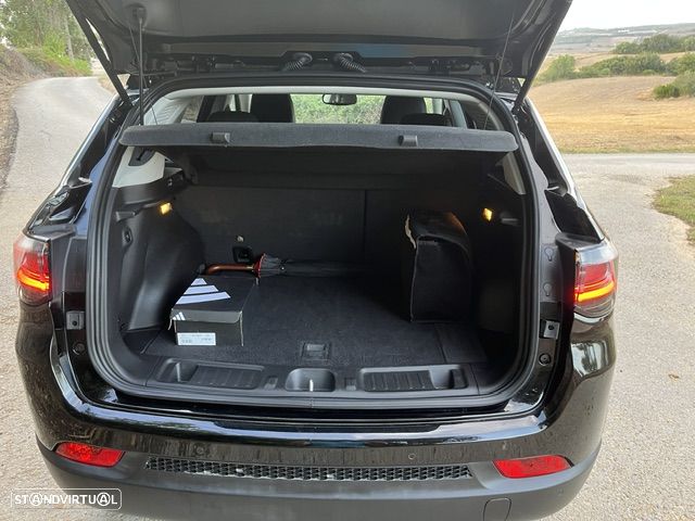 Jeep Compass - 12