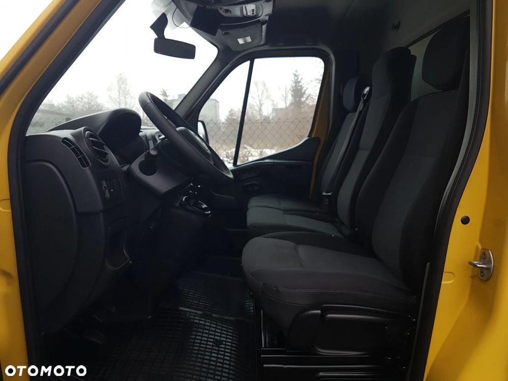 Renault MASTER KONTENER 8EP 4,21x2,23x2,23 KLIMA MANUAL KRAJOWY 6-BIEGÓW - 23