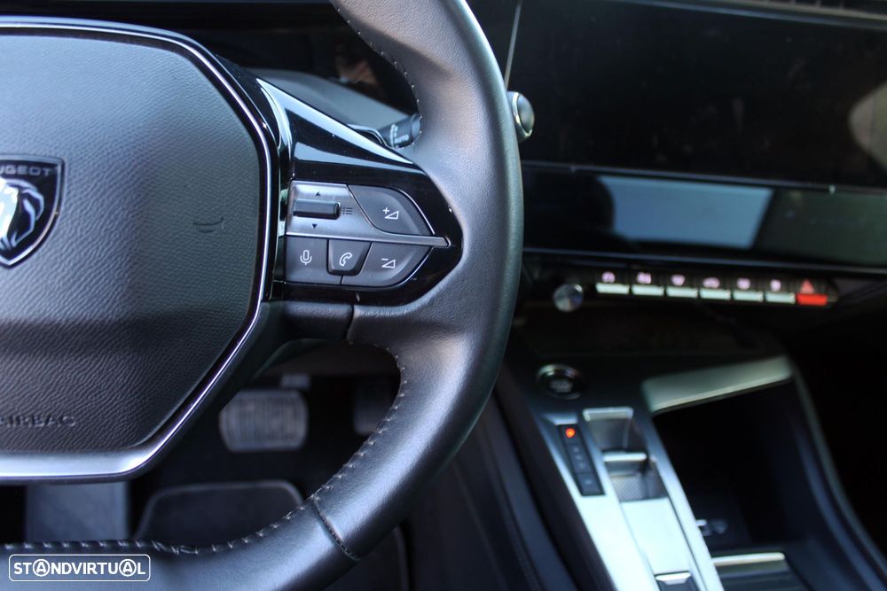 Peugeot 308 1.2 PureTech Allure EAT8 - 14