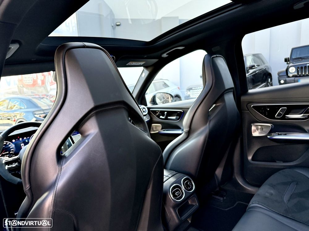 Mercedes-Benz GLC 63 AMG S E Performance 4Matic+ - 31