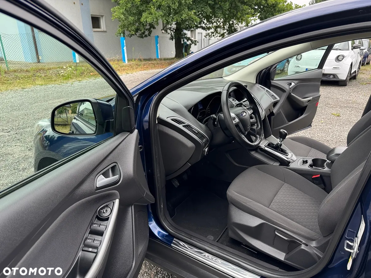 Ford Focus - 18