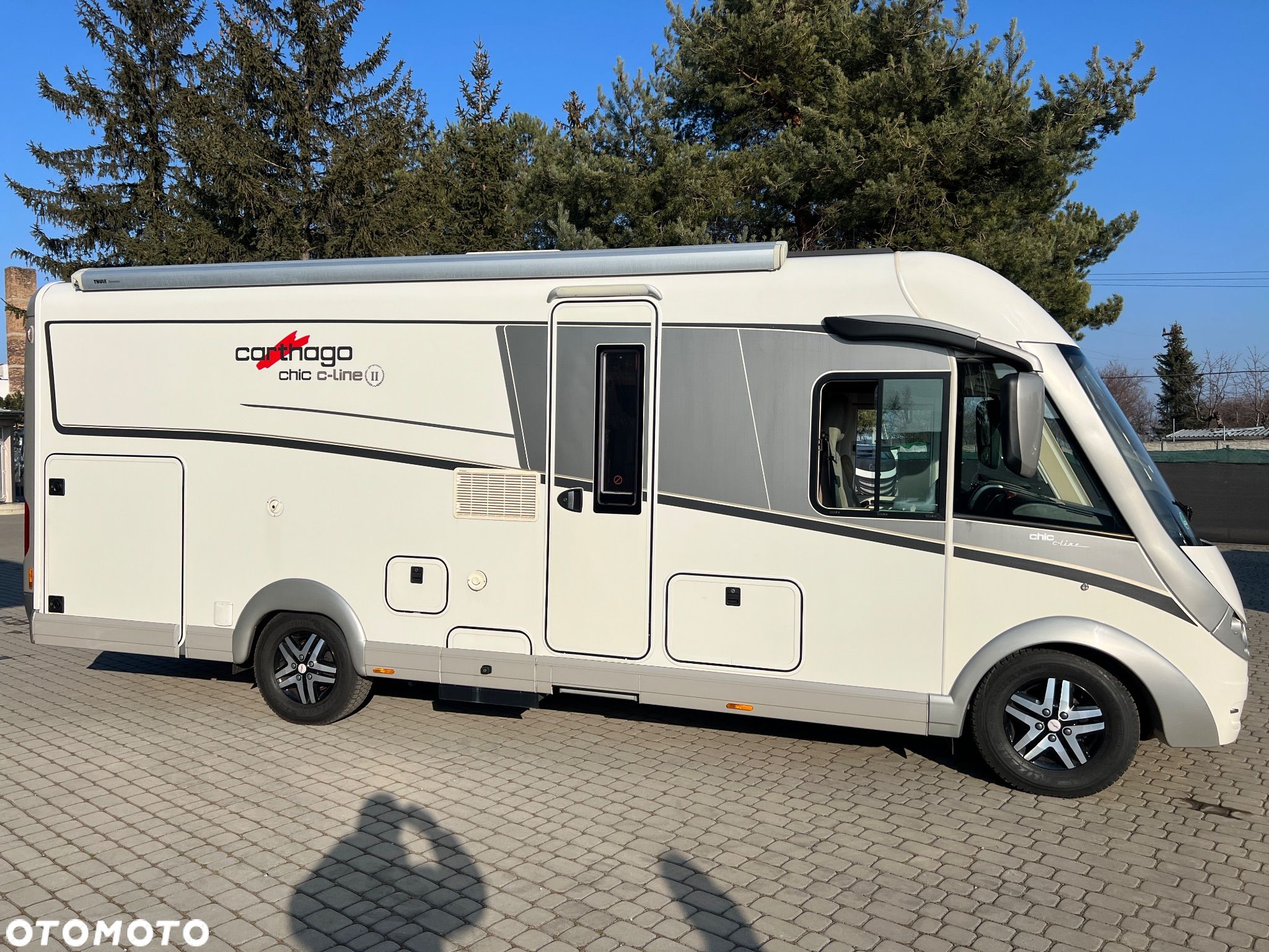 Carthago Chic C-line I4.7 HAK , Podpory hydrauliczne - 1