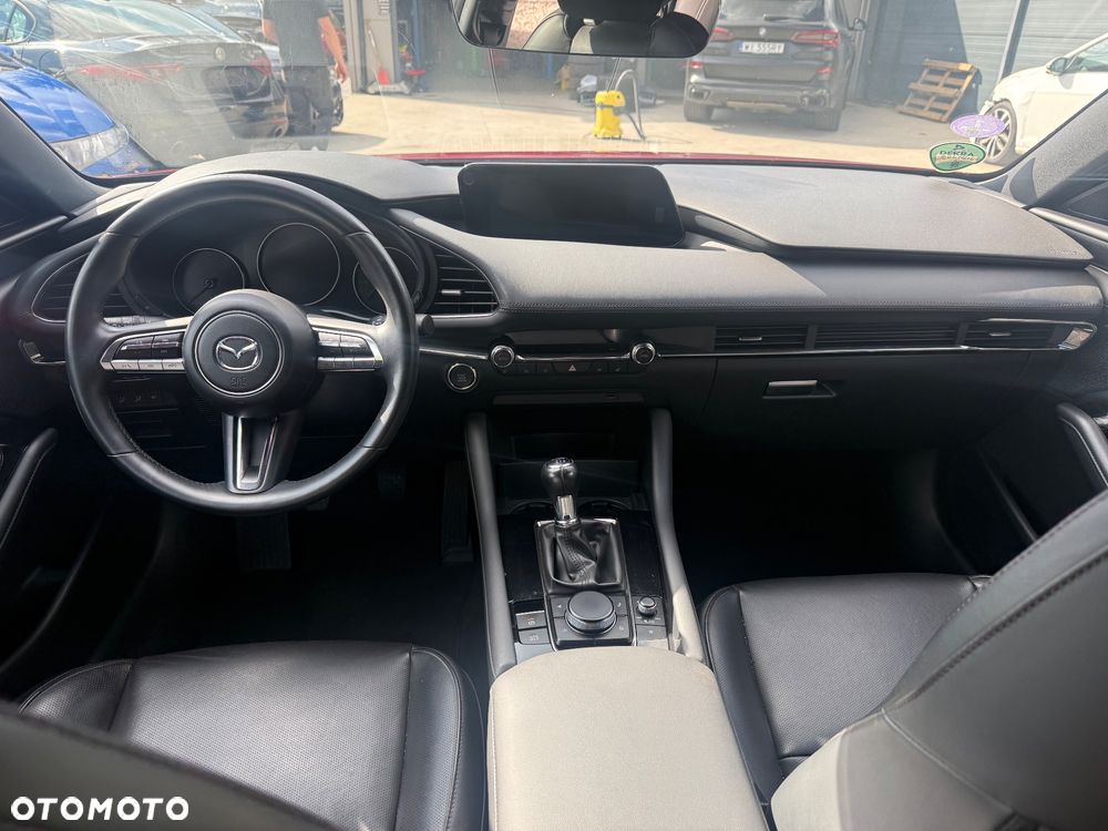 Mazda 3 e-SKYACTIV-G 122 M HYBRID EXCLUSIVE-LINE - 11