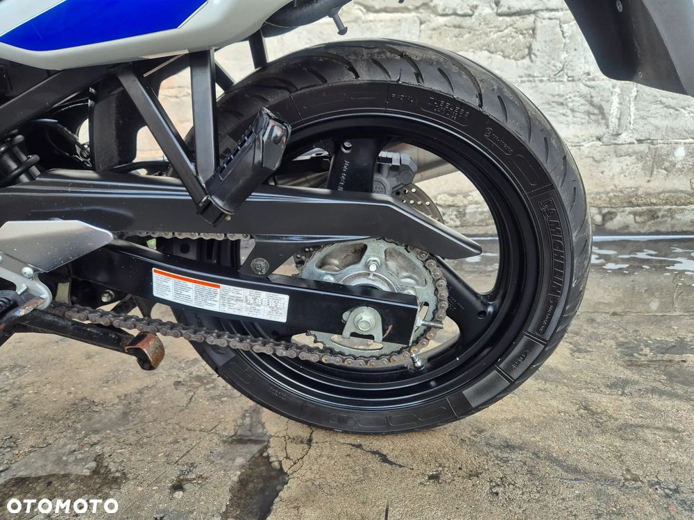 Suzuki GS - 3
