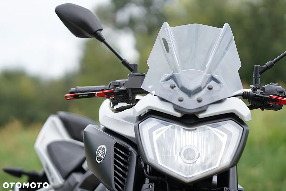 Yamaha MT - 2