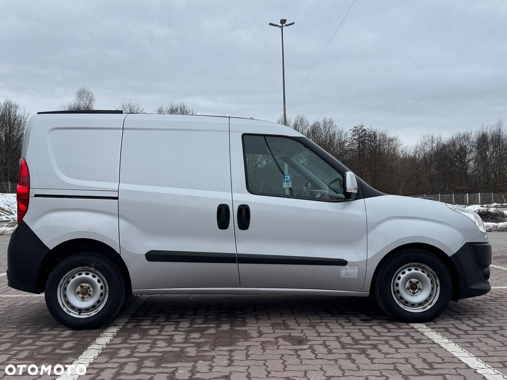 Fiat DOBLO - 8