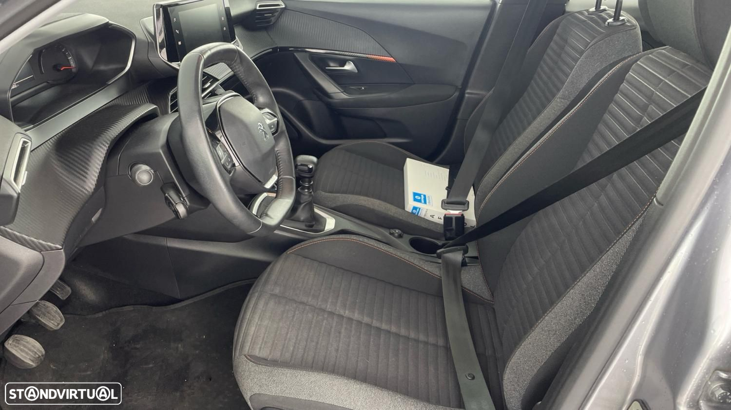 Peugeot 2008 1.2 PureTech Active Pack - 8