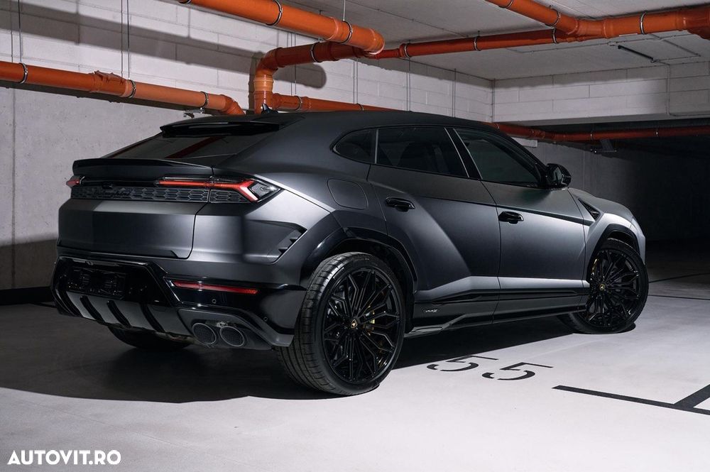 Lamborghini URUS - 5