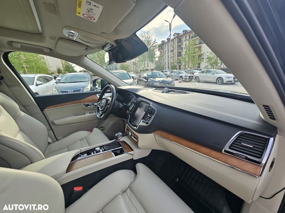 Volvo XC 90 D5 AWD Inscription - 19