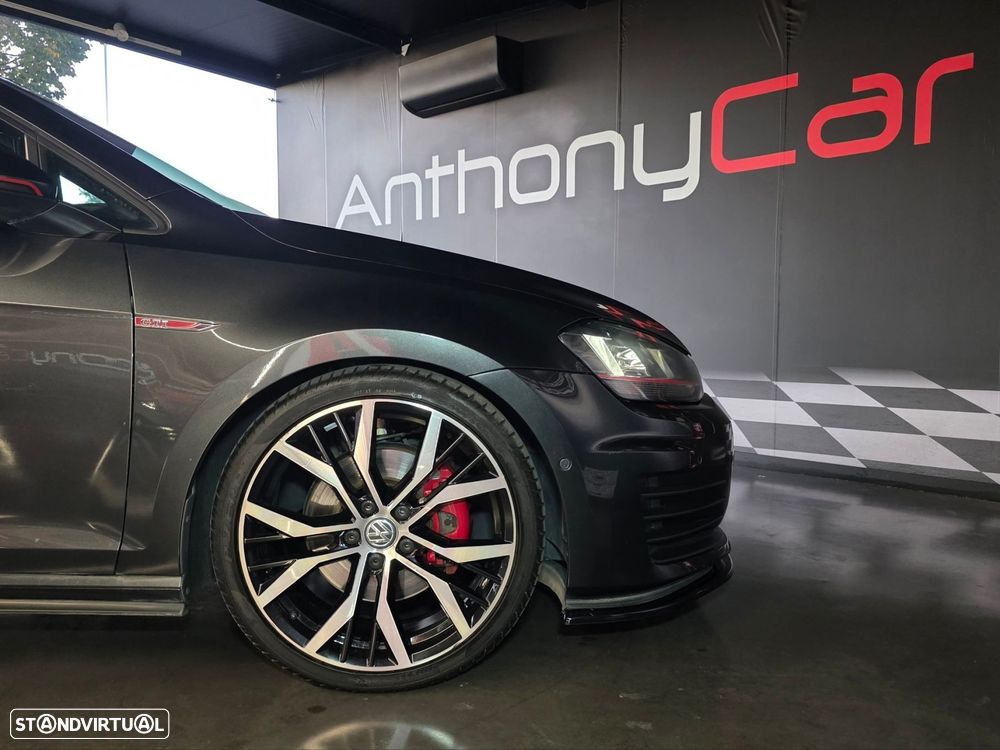 VW Golf 2.0 TSi GTi DSG - 4