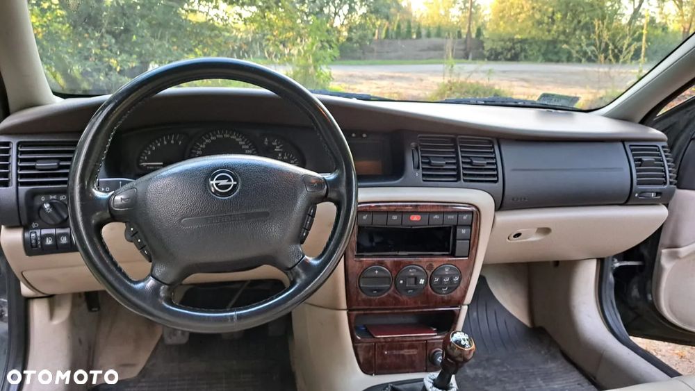 Opel Vectra 2.0 CD - 2