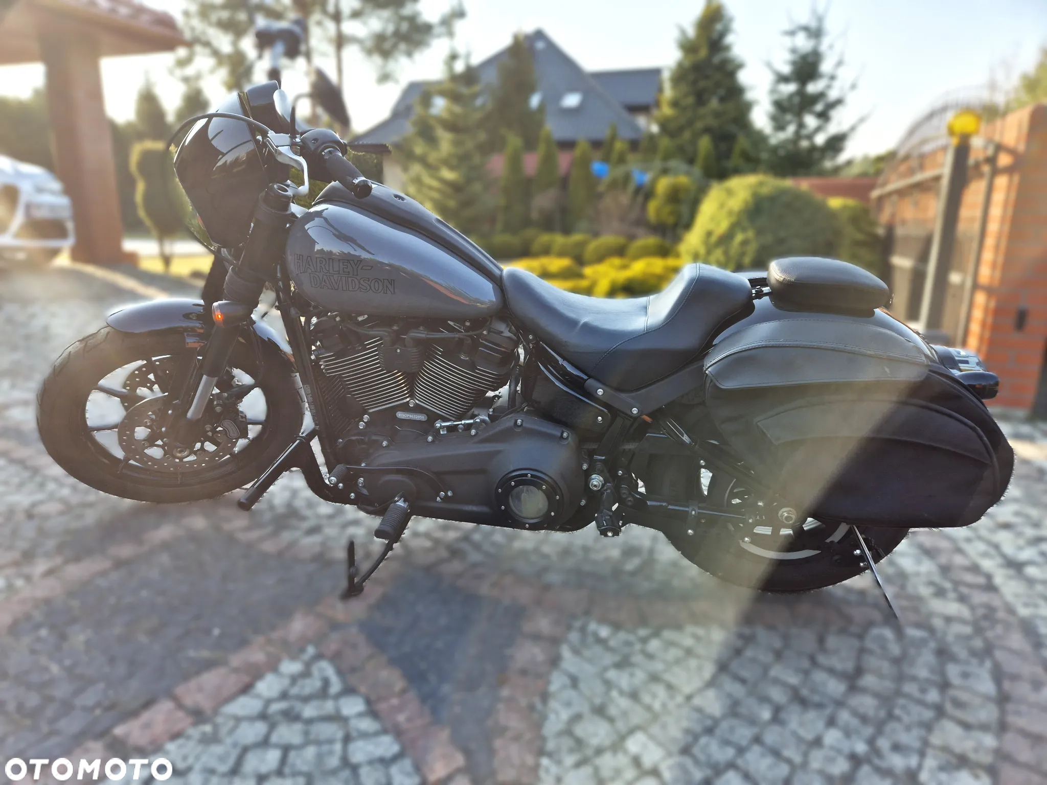 Harley-Davidson Softail Low Rider - 4