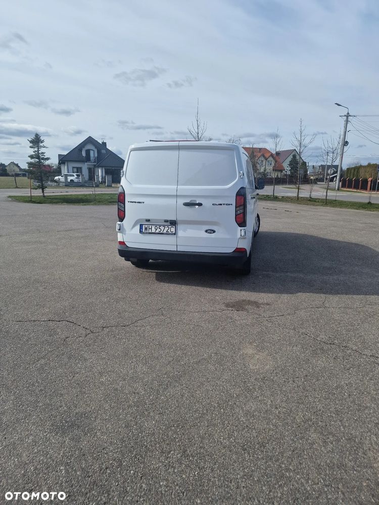 Ford Transit Custom - 8