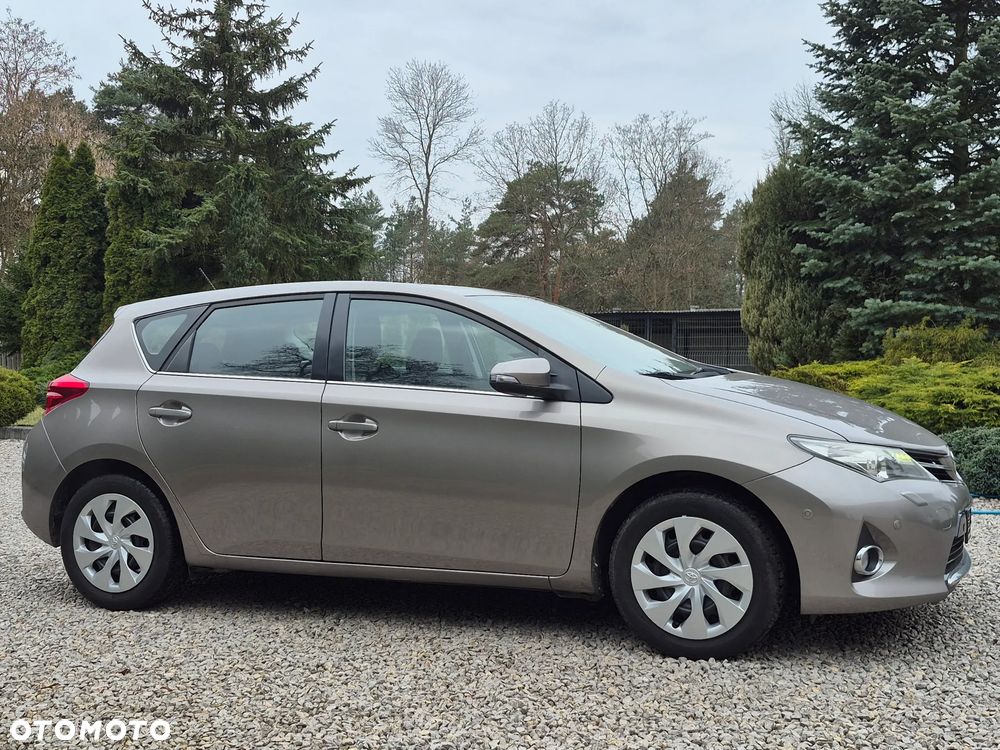 Toyota Auris 1.6 Life - 6