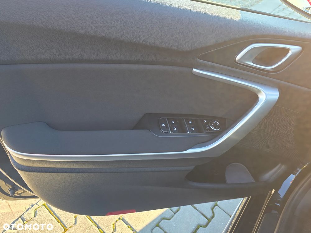 Kia Ceed SW 1.0 T-GDI DCT7 Nightline Edition - 17