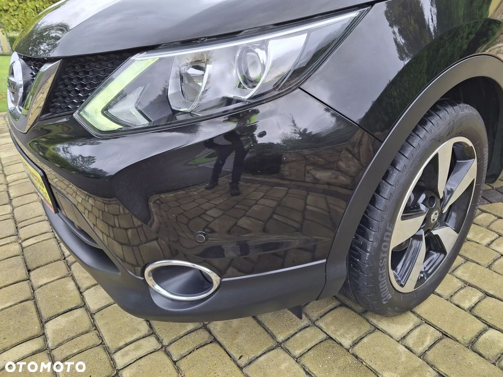 Nissan Qashqai 1.5 dCi Tekna - 4