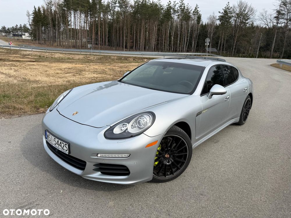 Porsche Panamera S E-Hybrid - 1