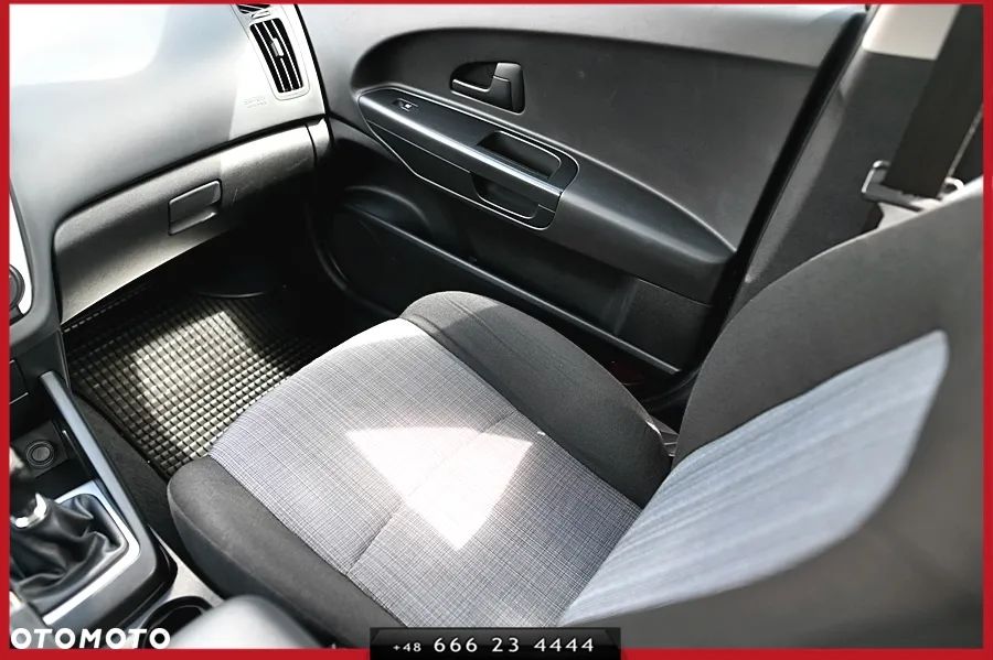 Kia Ceed 1.4 CVVT LX - 19