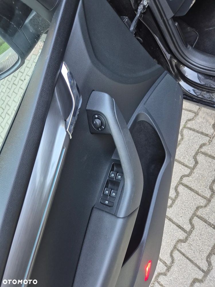 Skoda Octavia 1.6 TDI DSG Drive - 18