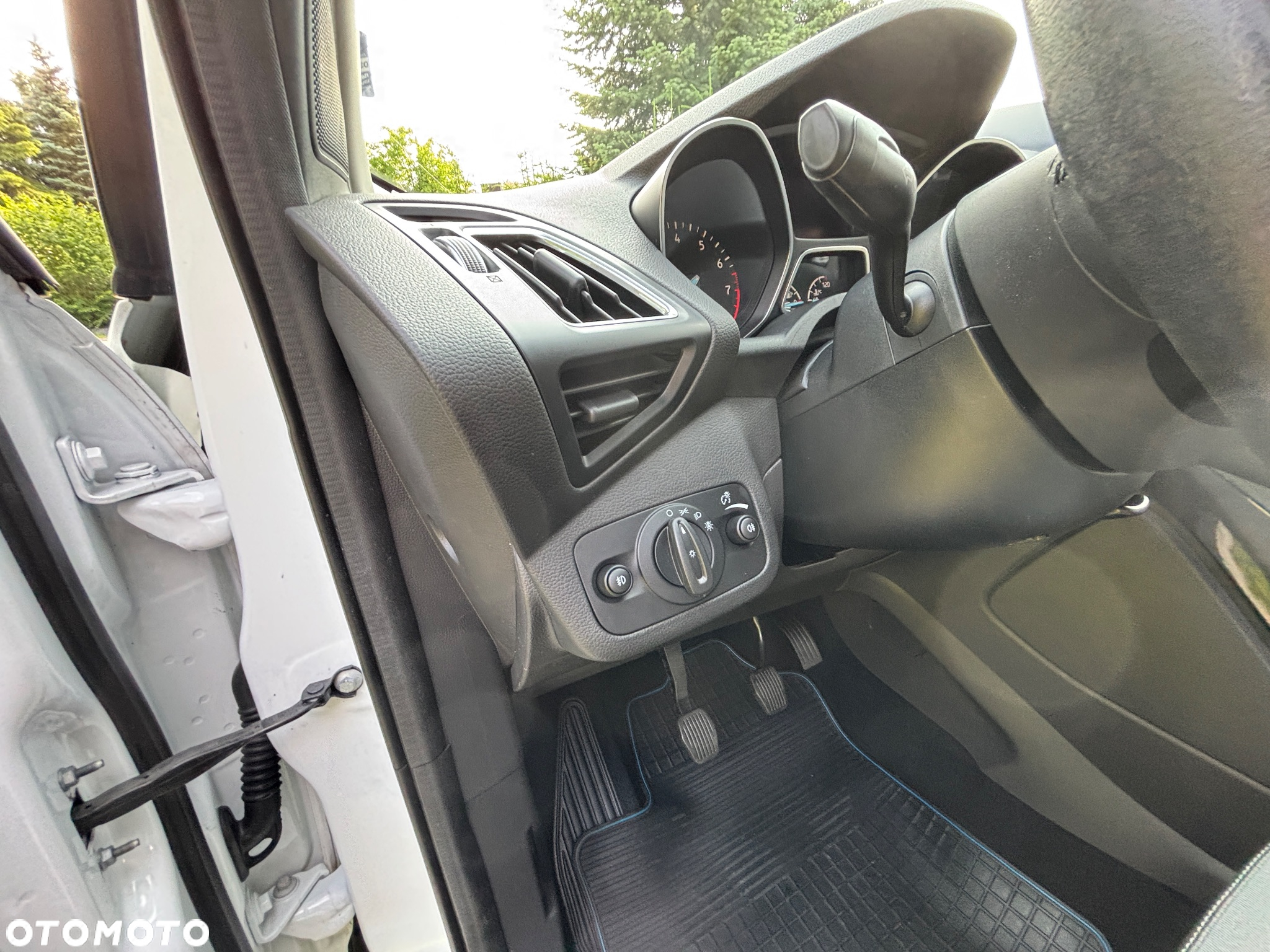 Ford Kuga 1.5 EcoBoost 2x4 Titanium - 11