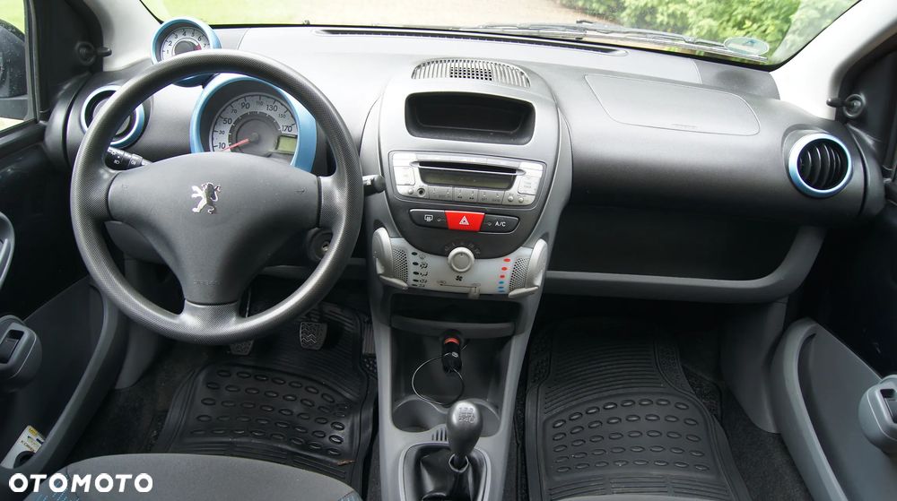 Peugeot 107 70 Black&Silver - 11