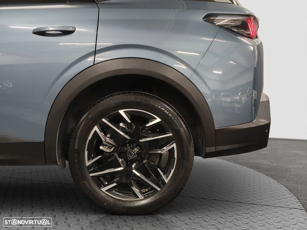 Peugeot 5008 Hybrid 145 e-DSC6 Allure - 40