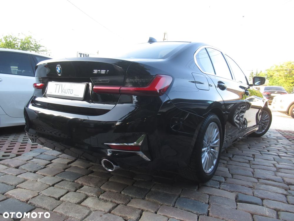 BMW Seria 3 318i Luxury Line - 4