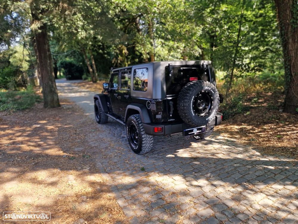 Jeep Wrangler - 5