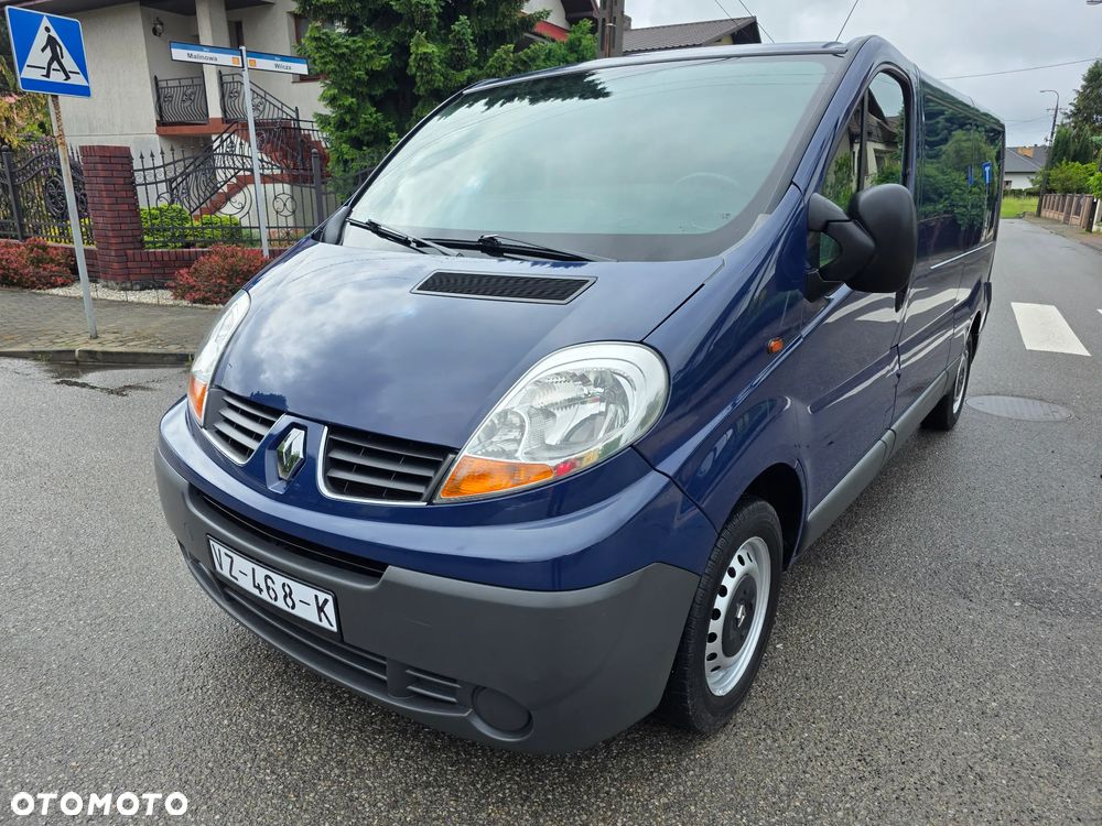 Renault Trafic - 1