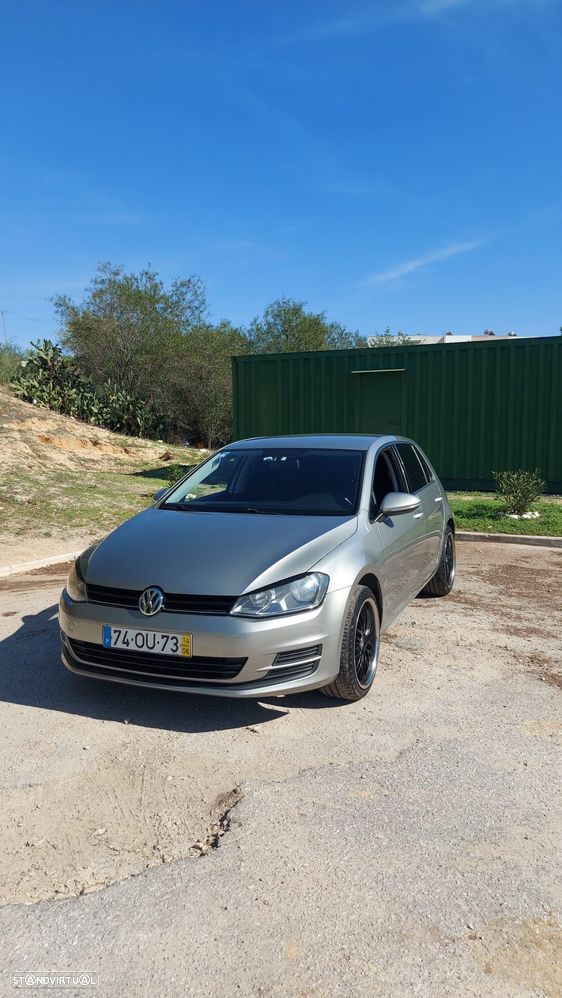VW Golf 1.6 TDi Confortline - 12