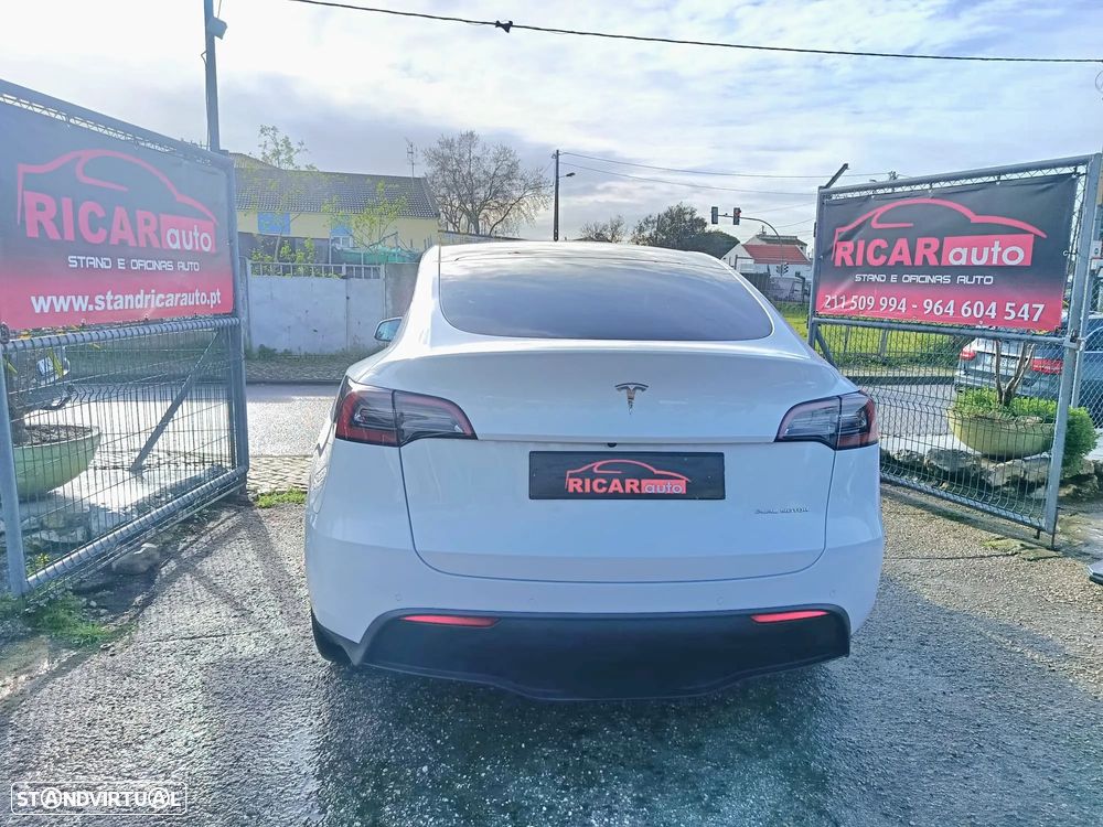 Tesla Model Y Long Range Dual Motor AWD - 20