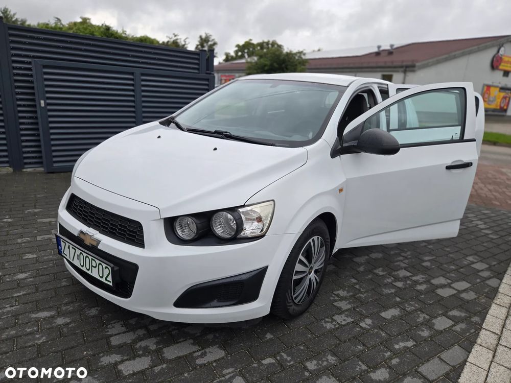 Chevrolet Aveo 1.2 LS - 33