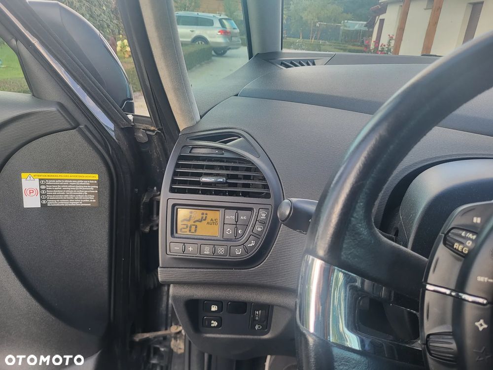 Citroën C4 Picasso 1.6 HDi My Way - 10