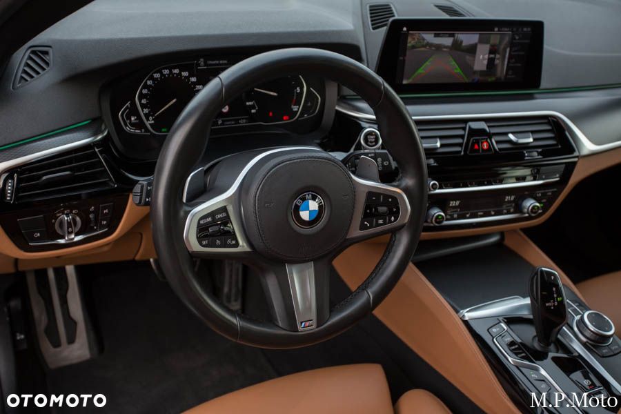 BMW Seria 5 520d M Sport Edition - 19