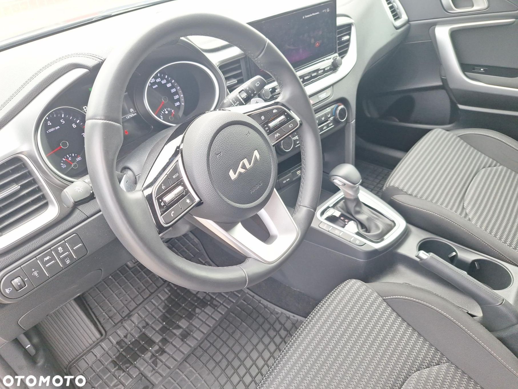Kia Ceed 1.5 T-GDI M DCT - 1