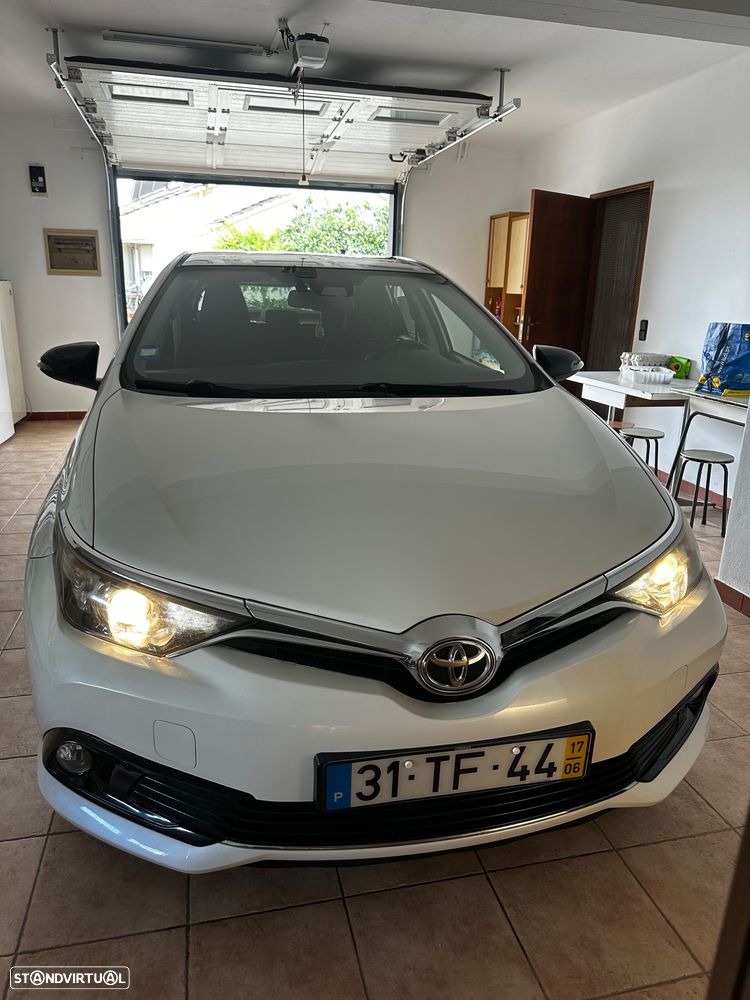 Toyota Auris 1.4 D-4D Comfort+Pack Techno - 37
