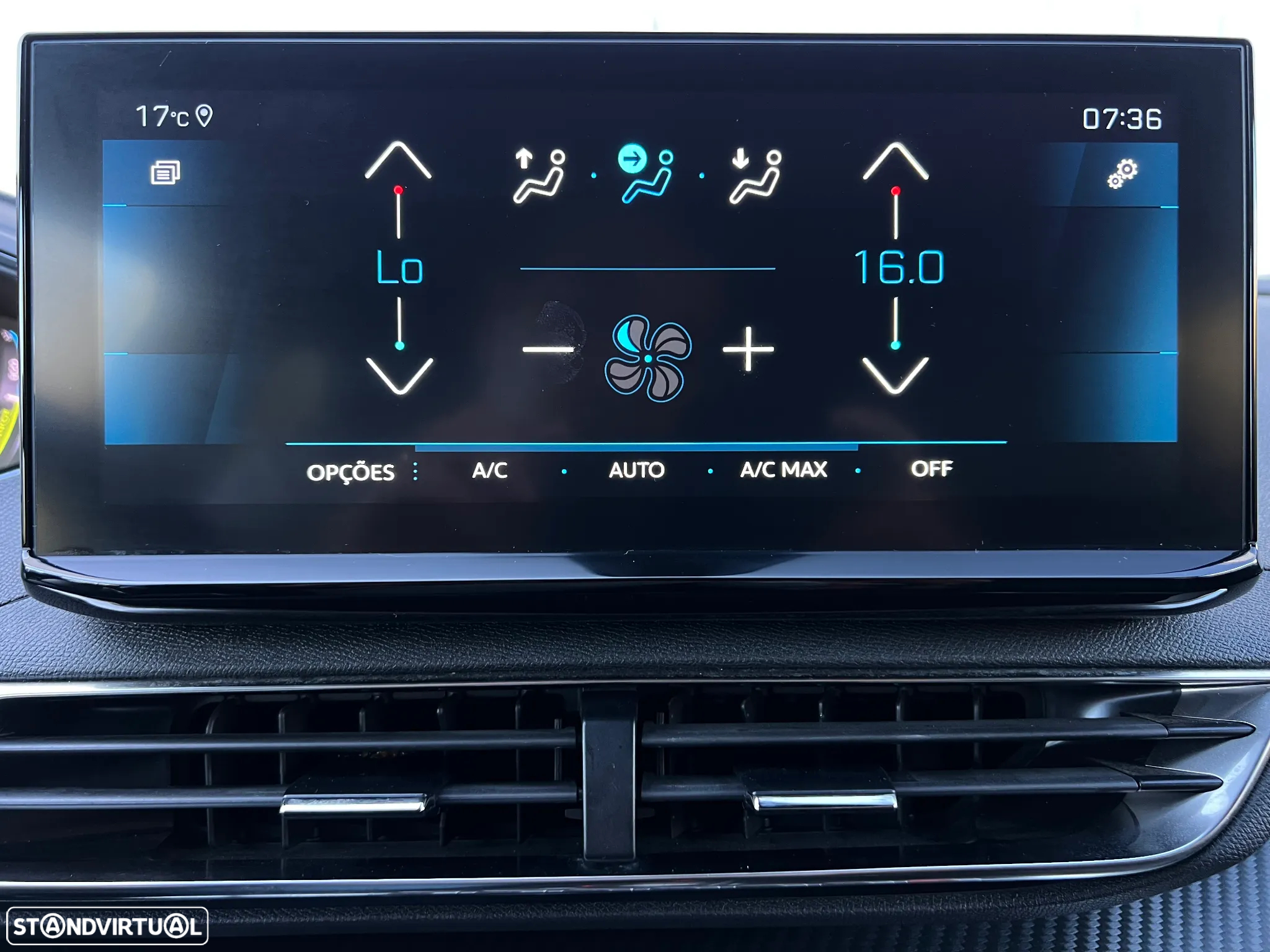 Peugeot 3008 1.2 Hybrid Allure Pack e-DCS6 - 26