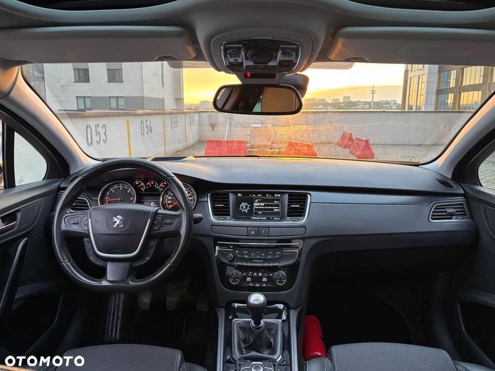 Peugeot 508 SW e-HDi FAP 115 Stop&Start Access - 19