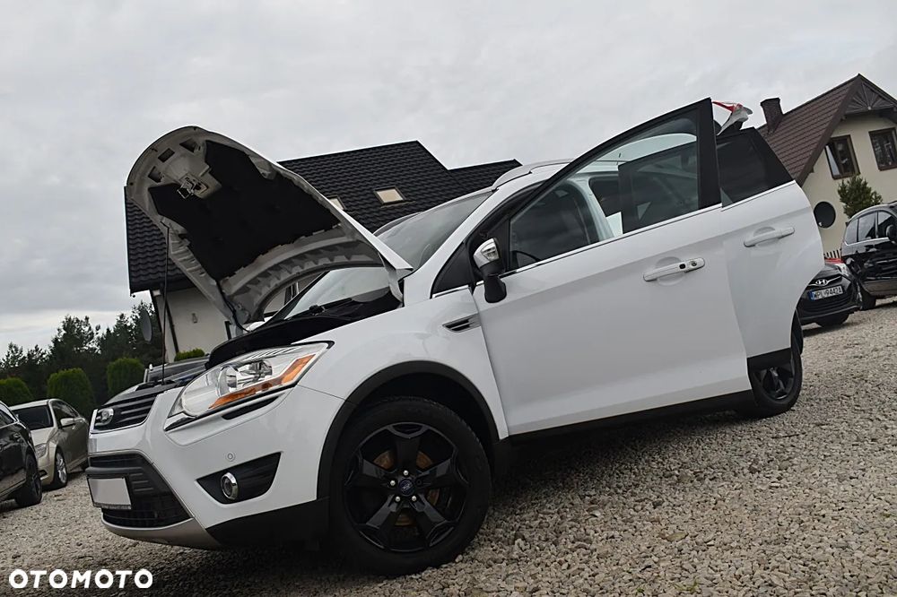 Ford Kuga 2.0 TDCi 2x4 Titanium - 13