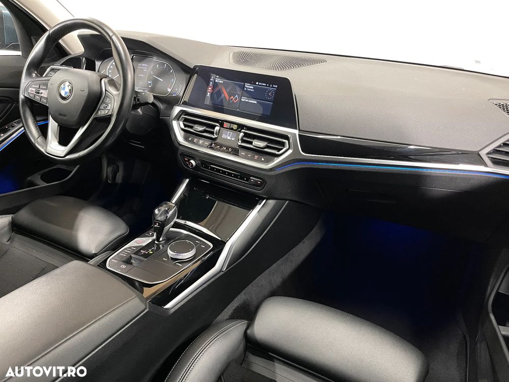 BMW Seria 3 320d xDrive AT MHEV - 9