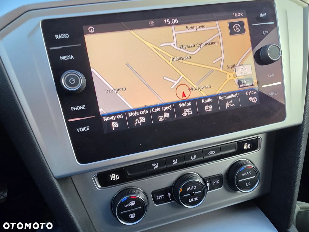 Volkswagen Passat Variant 2.0 TDI BMT Comfortline - 10